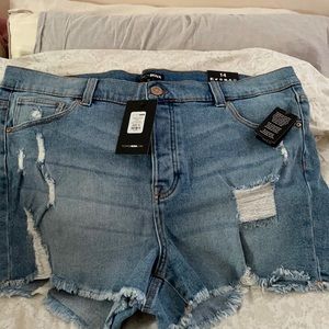 Fashion Nova “The Story Continues” Denim Shorts